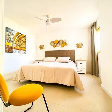 Stunning Bungalow, Pool, Terrace, Beach! Se12 *