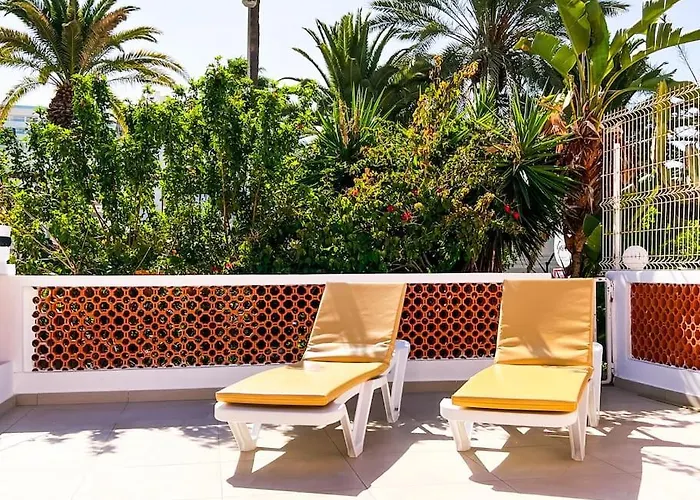 Stunning Bungalow, Pool, Terrace, Beach! Se12 Appartement