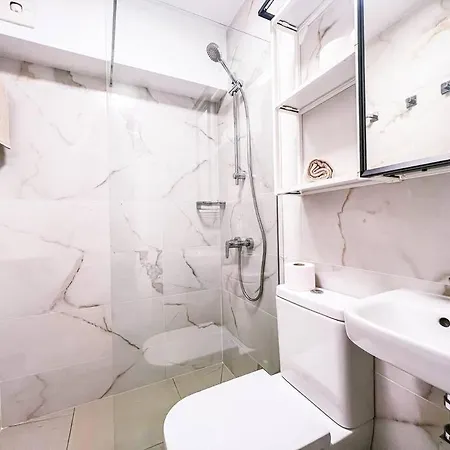 Appartement Stunning Bungalow, Pool, Terrace, Beach! Se12